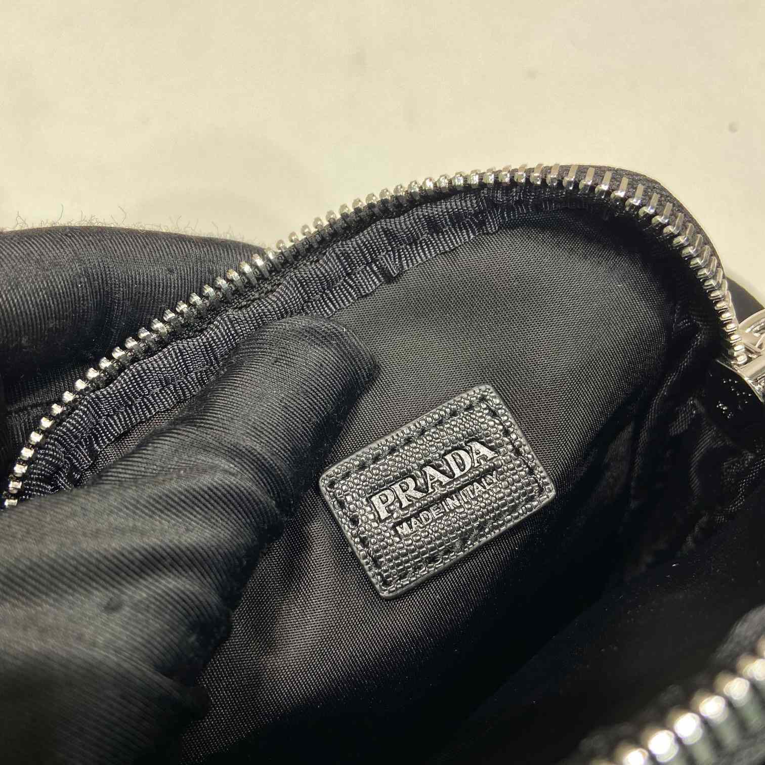 Prada Leather Bag With Shoulder strap - DopestKickz