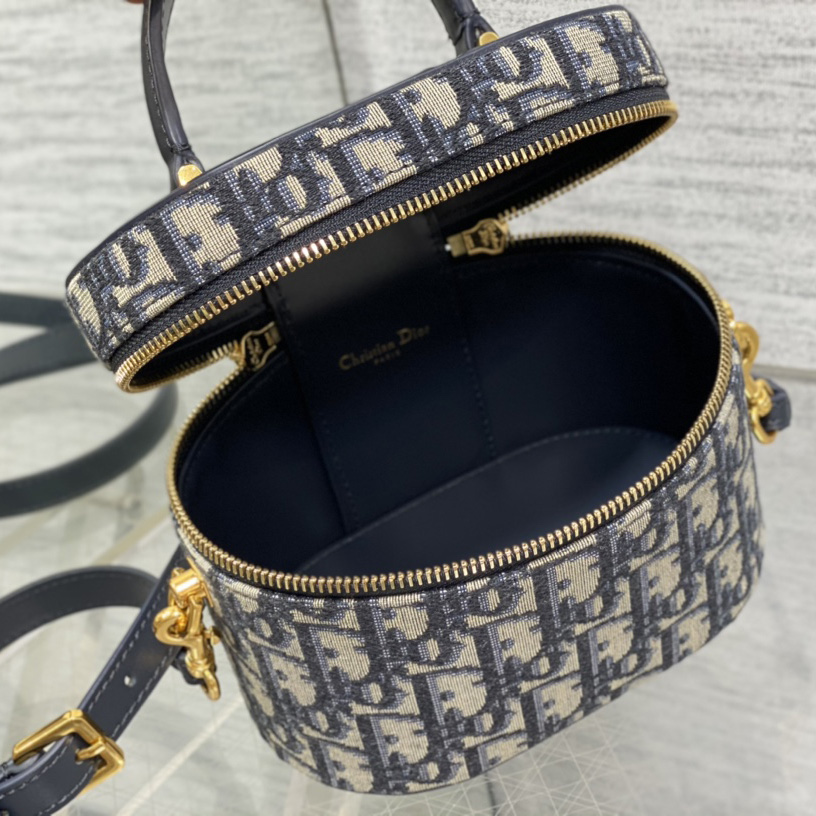 Dior Small CD Signature Vanity Case - DopestKickz