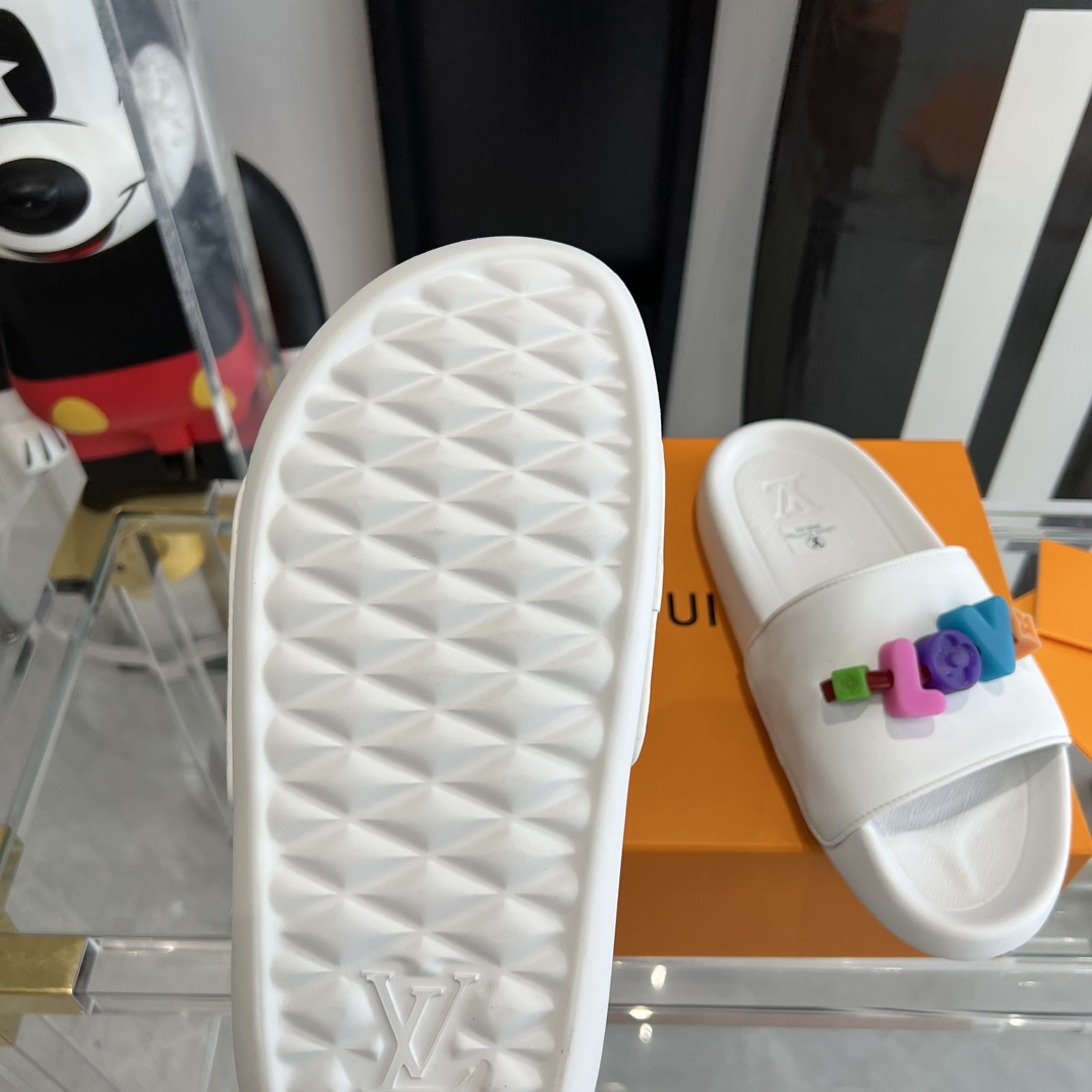 Louis Vuitton Pool Pillow Flat Comfort Mule Sandals - DopestKickz