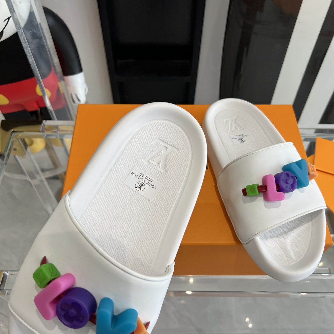 Louis Vuitton Pool Pillow Flat Comfort Mule Sandals - DopestKickz