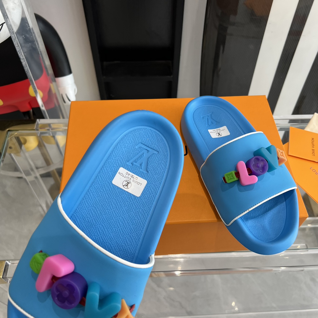 Louis Vuitton Pool Pillow Flat Comfort Mule Sandals - DopestKickz