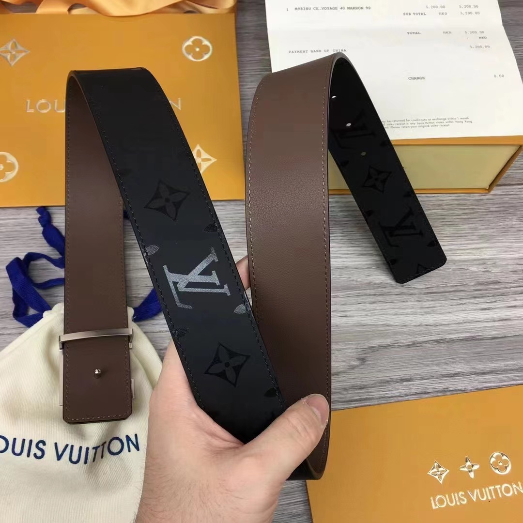 Louis Vuitton LV Initiales Reversible Belt    - DopestKickz