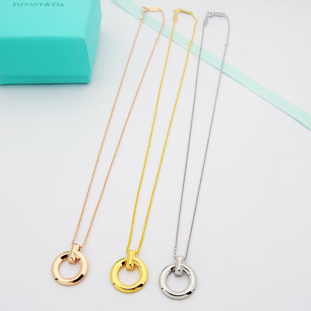 Tiffany&CO T1 Circle Pendant - DopestKickz