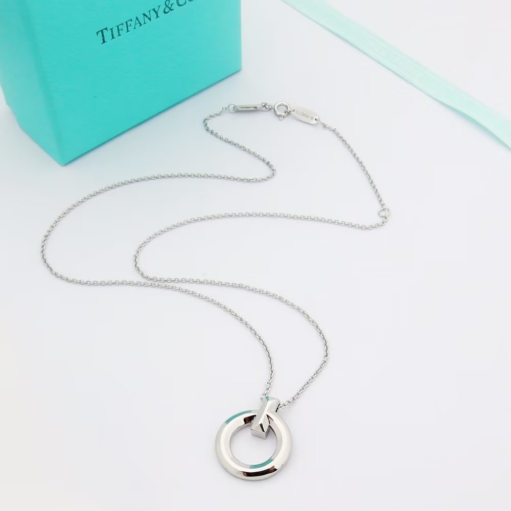 Tiffany&CO T1 Circle Pendant - DopestKickz