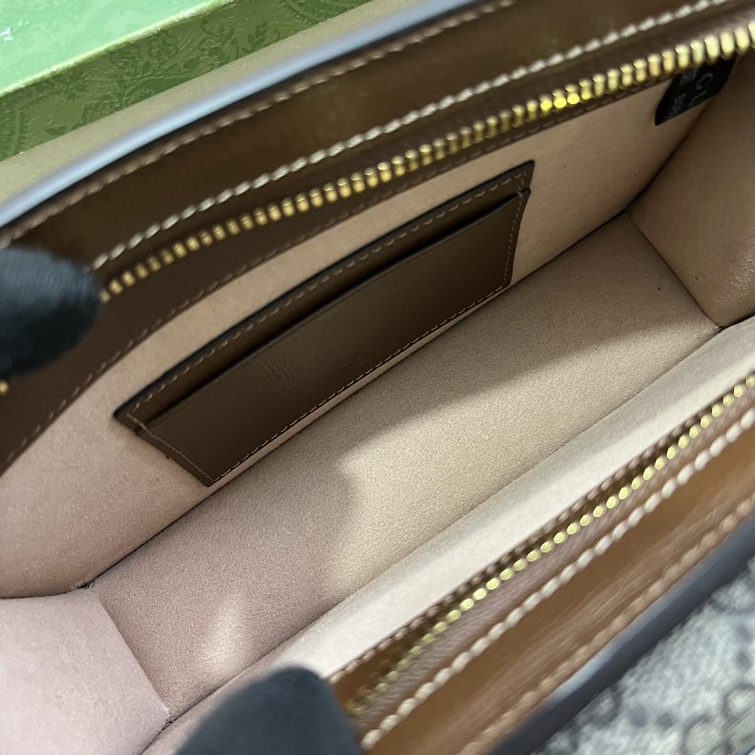 Gucci GG Belt Bag With Interlocking G (18-13-5cm) - DopestKickz