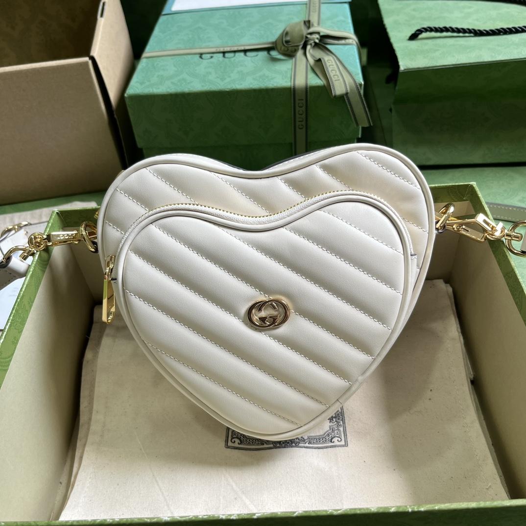 Gucci Interlocking G Mini Heart Shoulder Bag - DopestKickz