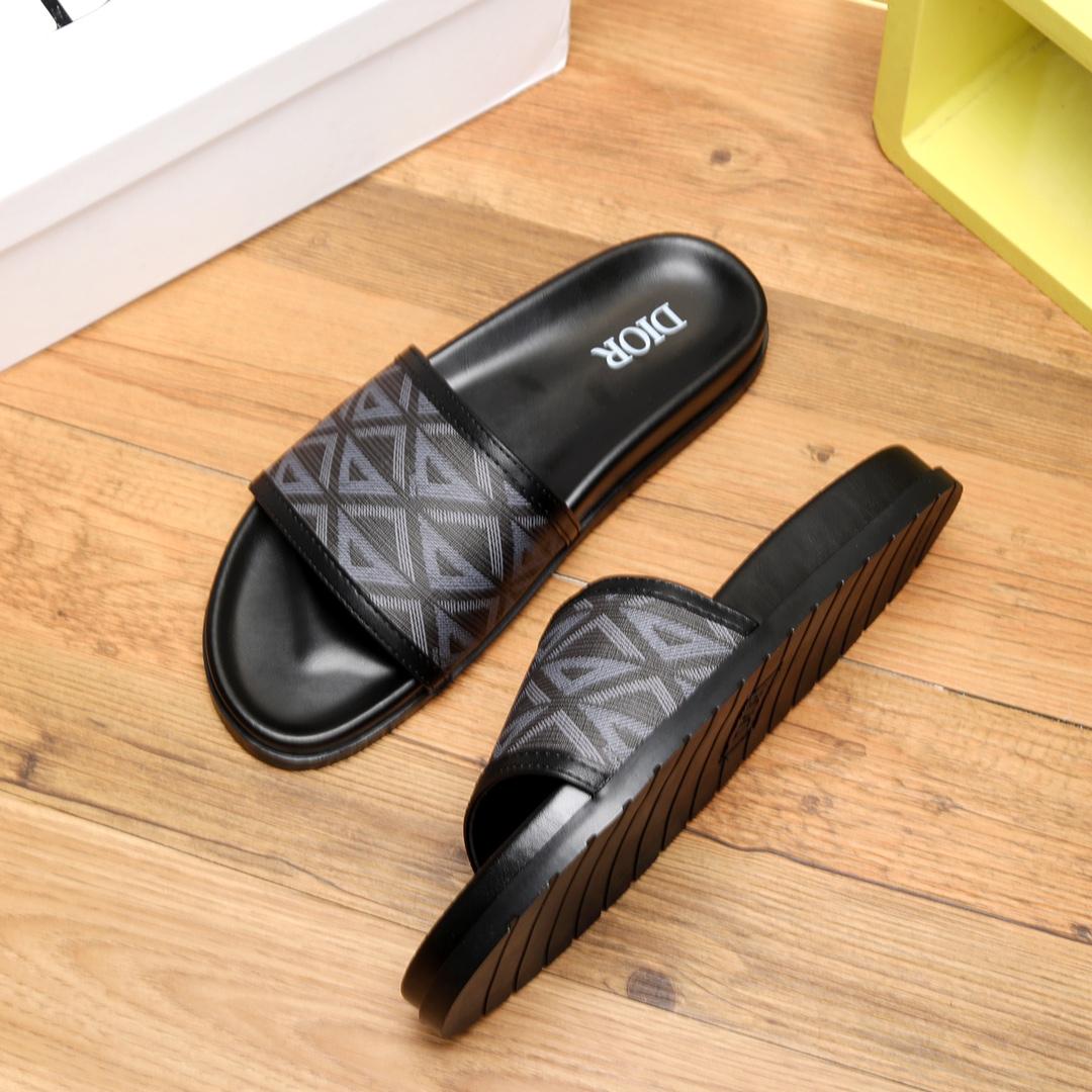 Dior CD Diamond Mule - DopestKickz