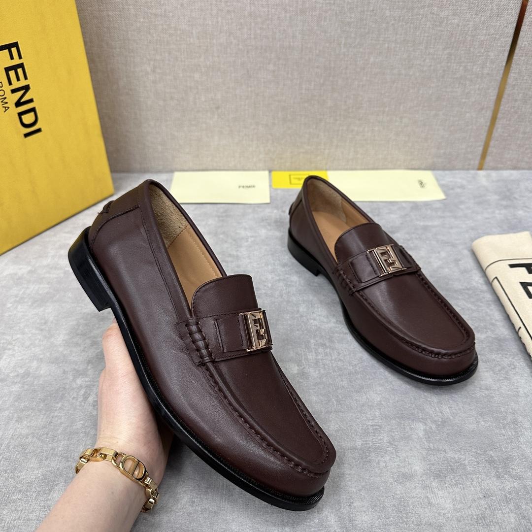 Fendi Men's Brown Loafer - DopestKickz