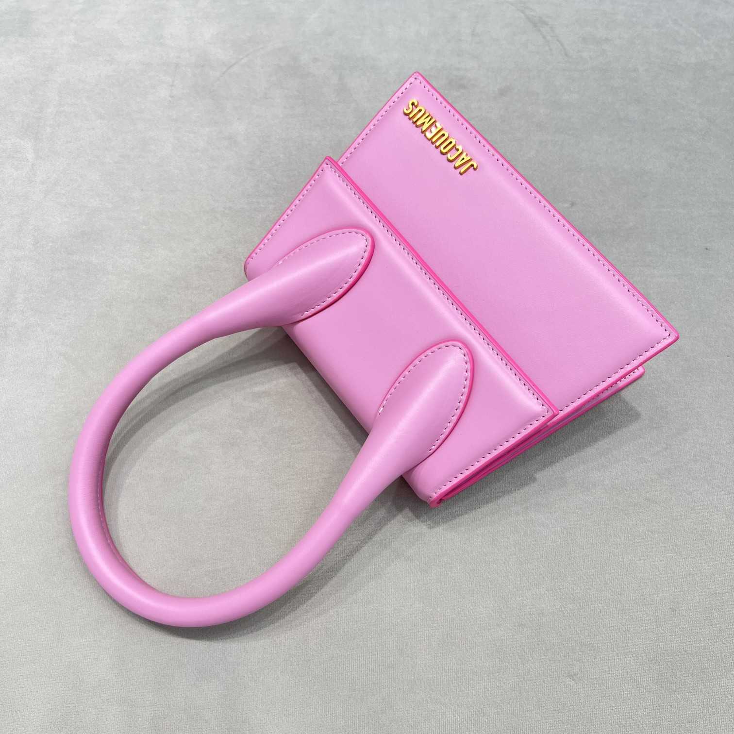 Jacquemus Le Chiquito Bag  (18x15.5x8cm) - DopestKickz