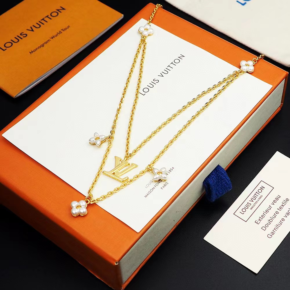 Louis Vuitton LV Floragram Necklace   M00981 - DopestKickz