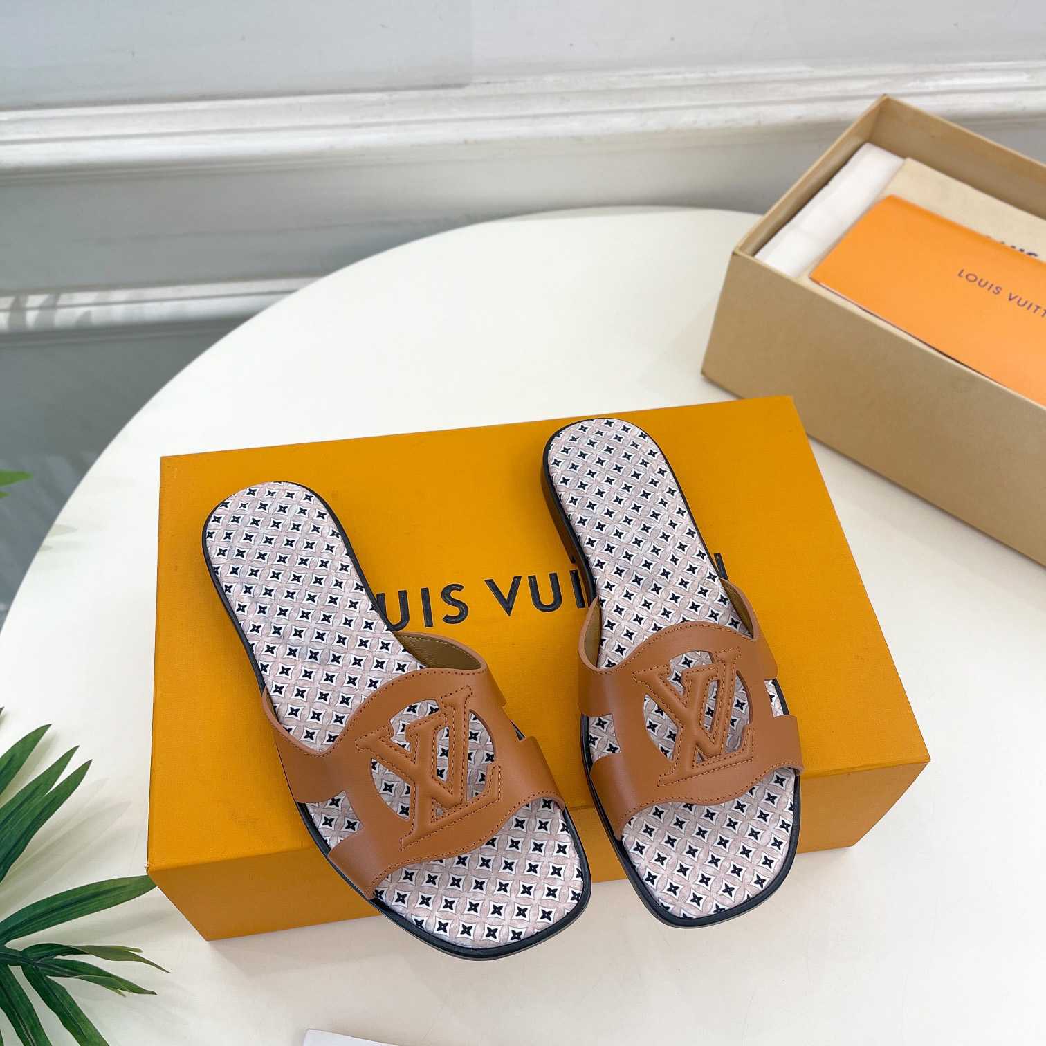 Louis Vuitton LV Isola Flat Mule - DopestKickz
