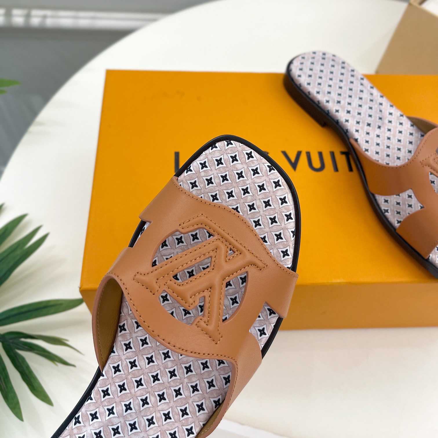 Louis Vuitton LV Isola Flat Mule - DopestKickz