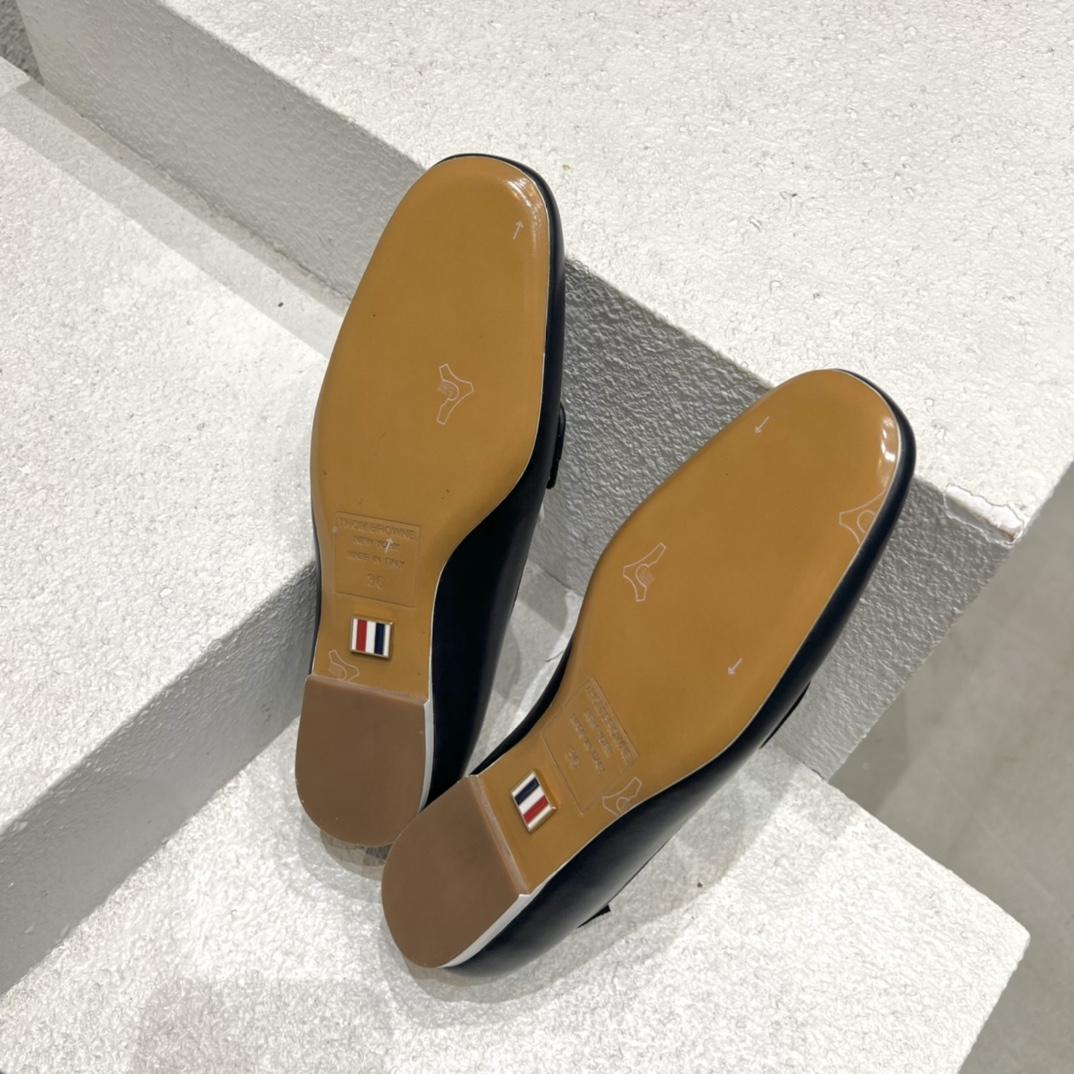 Thom Browne Navy Calf Leather Flexible Leather Sole 3-bow Loafer - DopestKickz