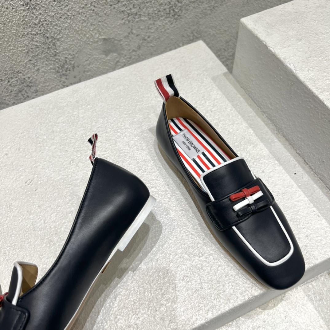 Thom Browne Navy Calf Leather Flexible Leather Sole 3-bow Loafer - DopestKickz