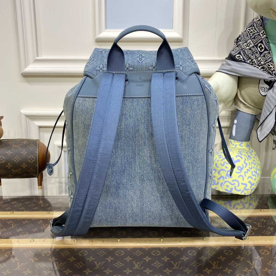 Louis Vuitton Montsouris Backpack  (32*40*19cm)M22534 - DopestKickz