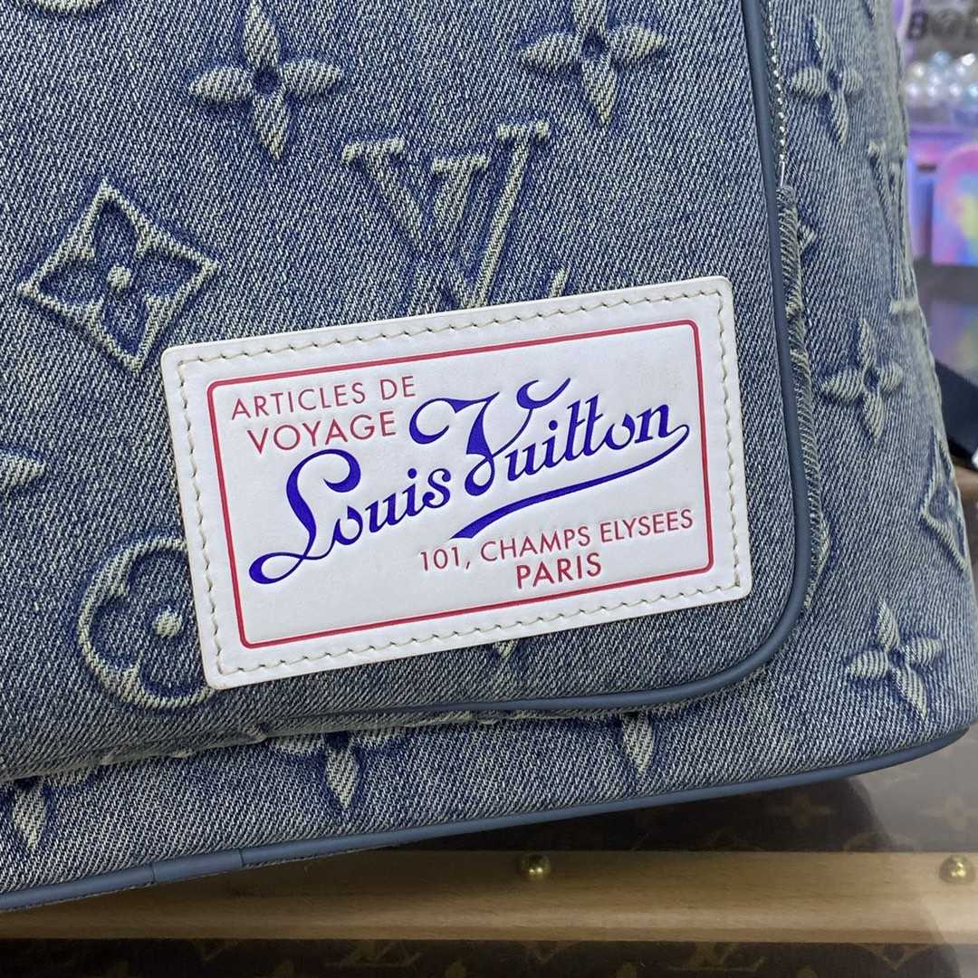 Louis Vuitton Montsouris Backpack  (32*40*19cm)M22534 - DopestKickz