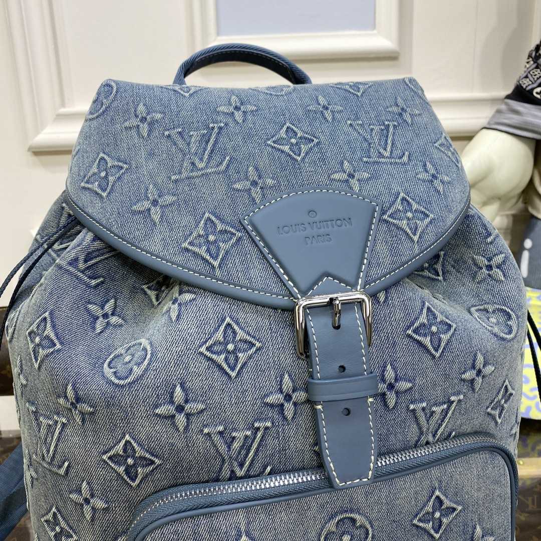 Louis Vuitton Montsouris Backpack  (32*40*19cm)M22534 - DopestKickz