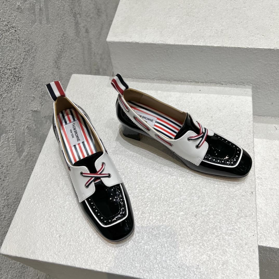 Thom Browne Black And White Soft Patent Leather 40mm Block Heel Boat Shoe - DopestKickz