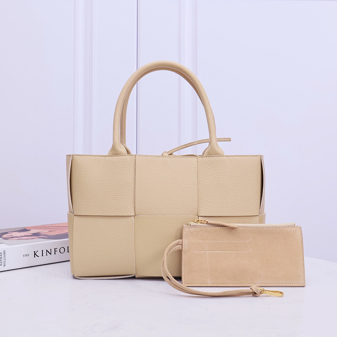 Bottega Veneta Small Arco Tote Bag  - DopestKickz