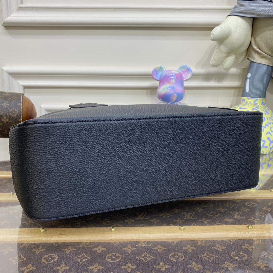 Louis Vuitton Fastline Tote LV Aerogram (38-32.5-13cm)   M22481 - DopestKickz