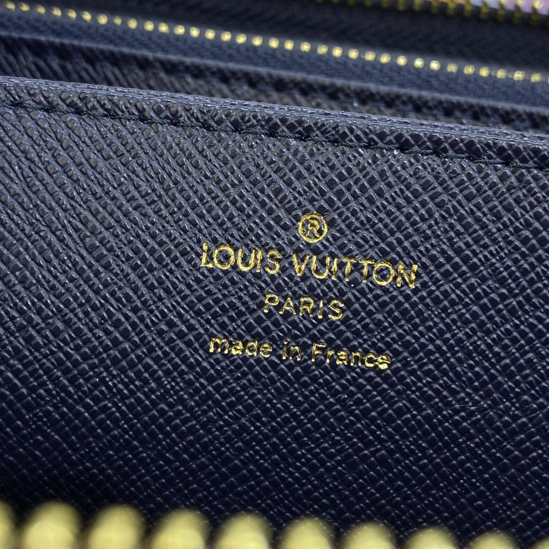 Louis Vuitton Zippy Wallet (19.5 x 10.5 x 2.5 cm)   M82468 - DopestKickz