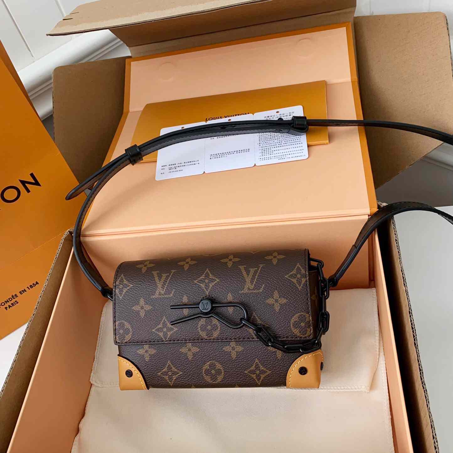 Louis Vuitton Steamer Wearable Wallet Monogram Macassar(18*11*6.5cm)  M82534 - DopestKickz
