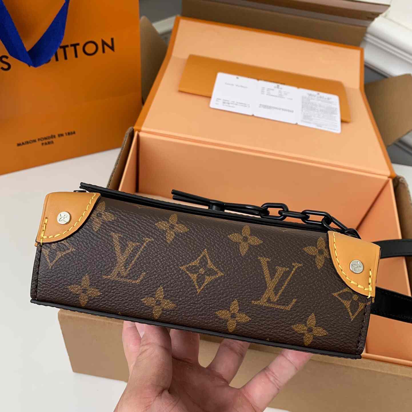 Louis Vuitton Steamer Wearable Wallet Monogram Macassar(18*11*6.5cm)  M82534 - DopestKickz