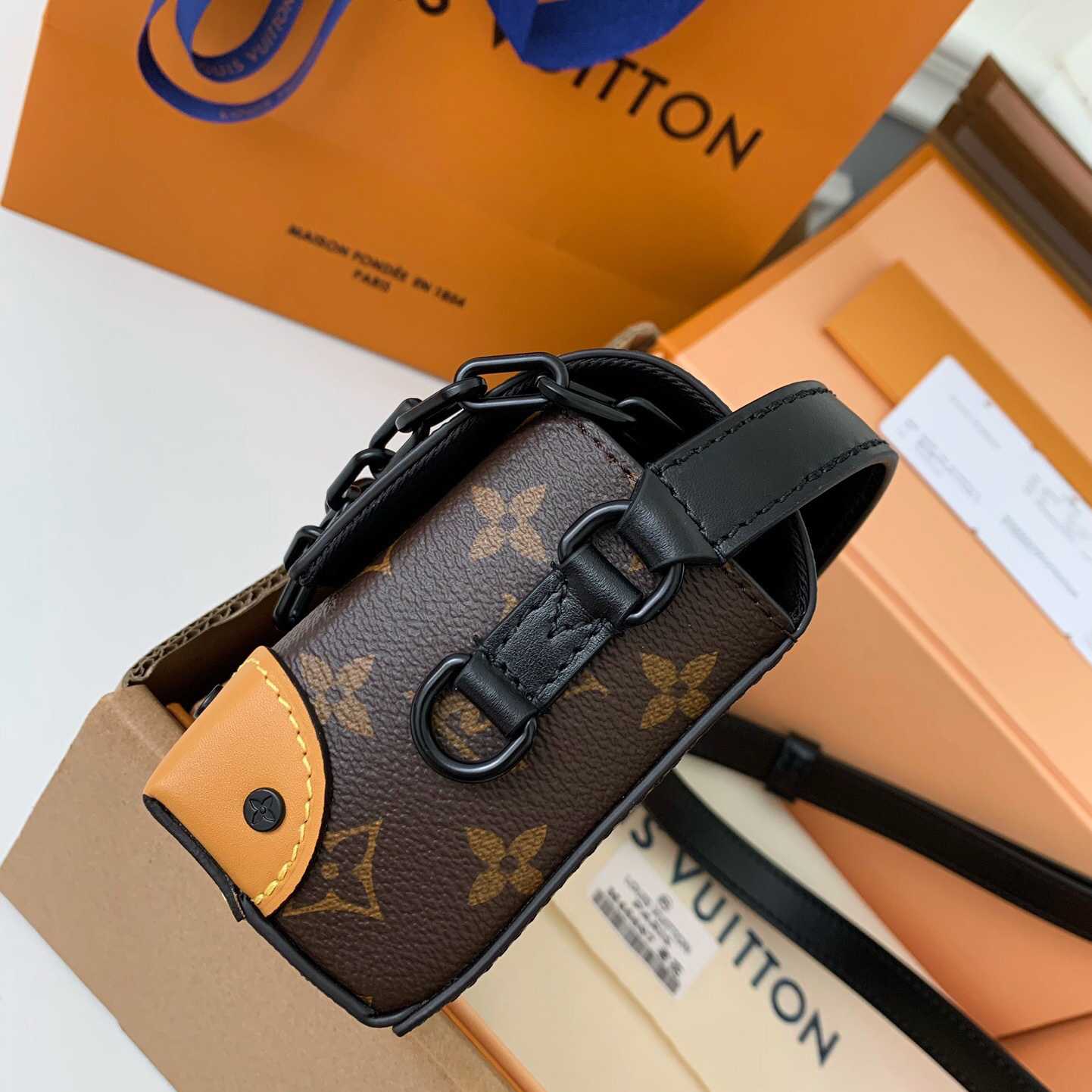 Louis Vuitton Steamer Wearable Wallet Monogram Macassar(18*11*6.5cm)  M82534 - DopestKickz