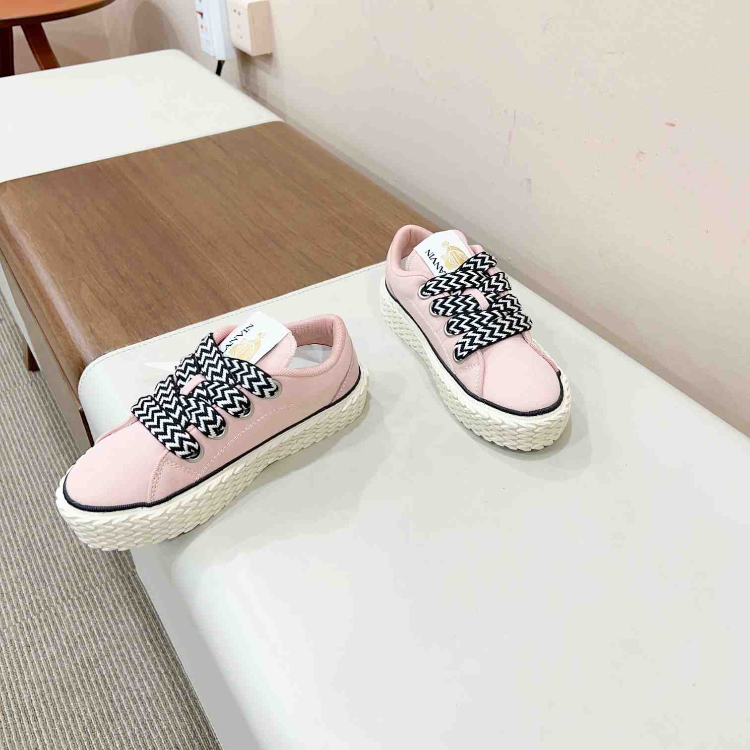 Lanvin Low-top Lace-up Sneakers - DopestKickz