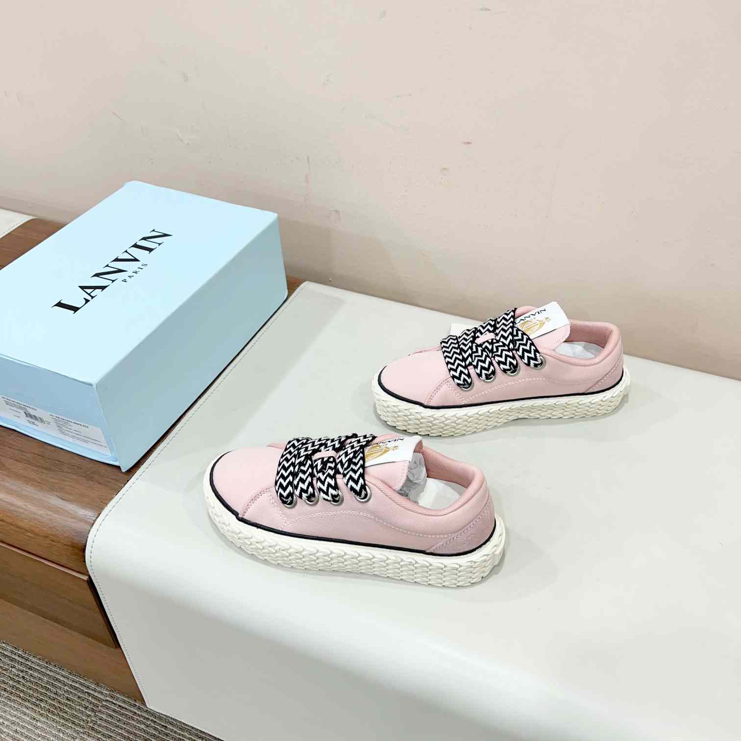 Lanvin Low-top Lace-up Sneakers - DopestKickz