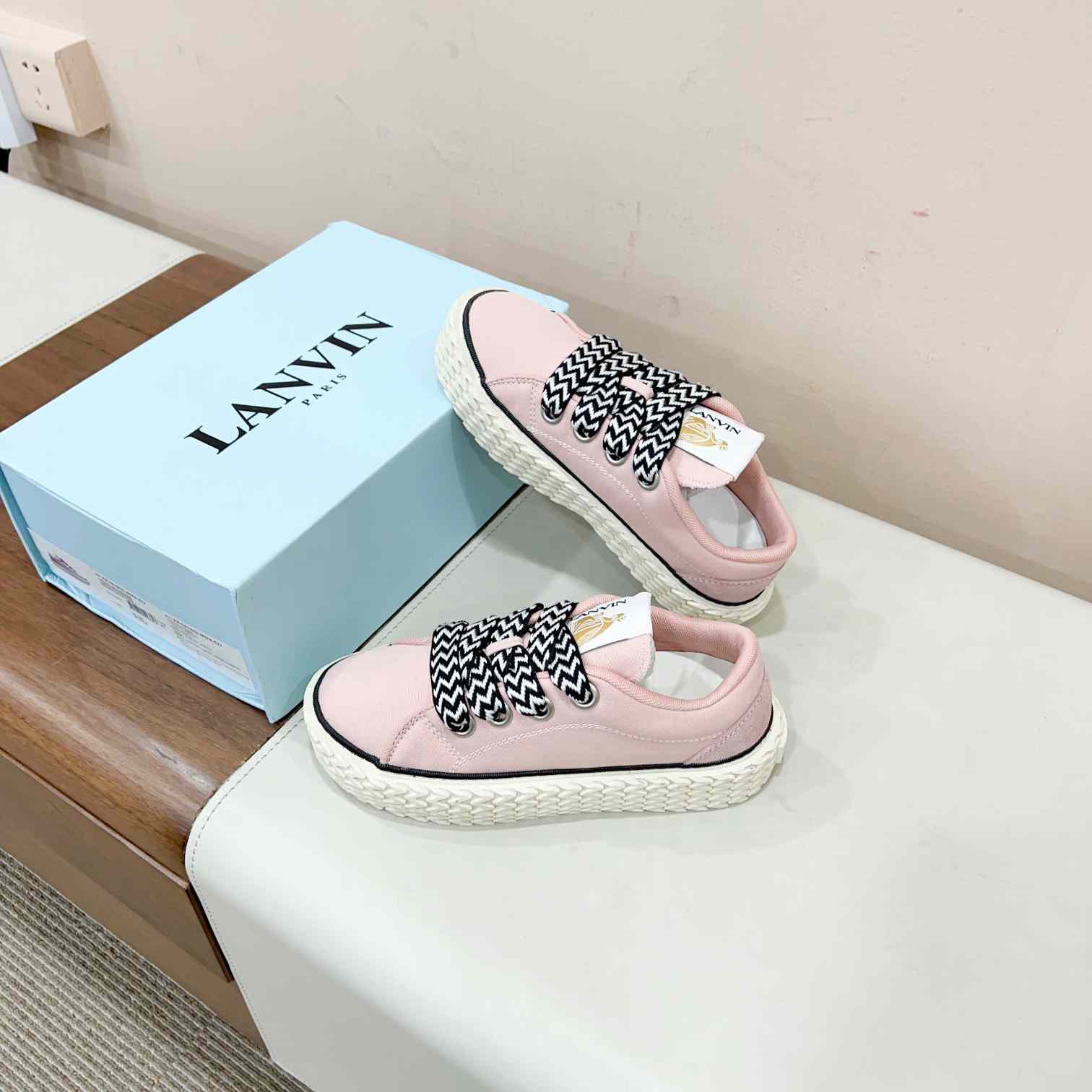 Lanvin Low-top Lace-up Sneakers - DopestKickz