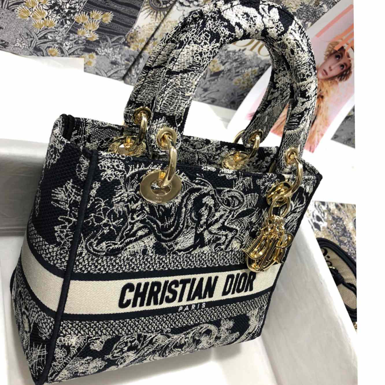 Dior Medium Lady D-lite Bag( 24--20-11cm) - DopestKickz