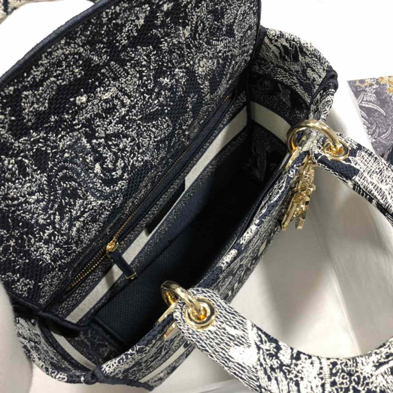 Dior Medium Lady D-lite Bag( 24--20-11cm) - DopestKickz