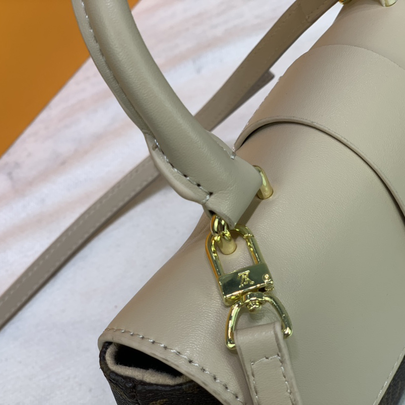 Louis Vuitton  Locky BB Handbag  (21x17x8cm)     M43577 - DopestKickz