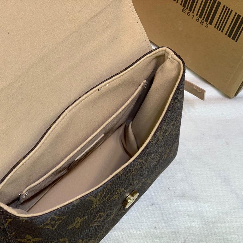 Louis Vuitton  Locky BB Handbag  (21x17x8cm)     M43577 - DopestKickz