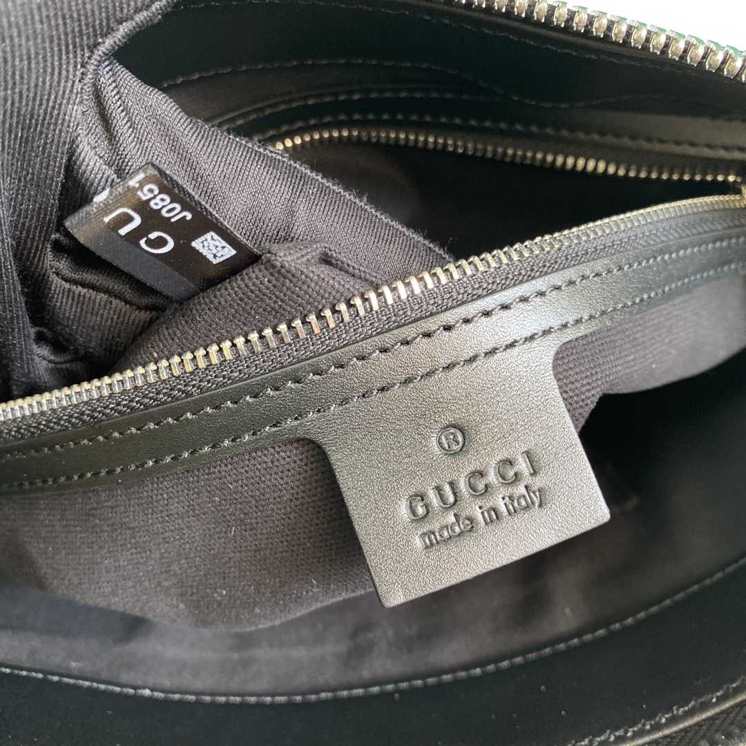 Gucci GG Black Messenger  (27-28.5-5cm) - DopestKickz