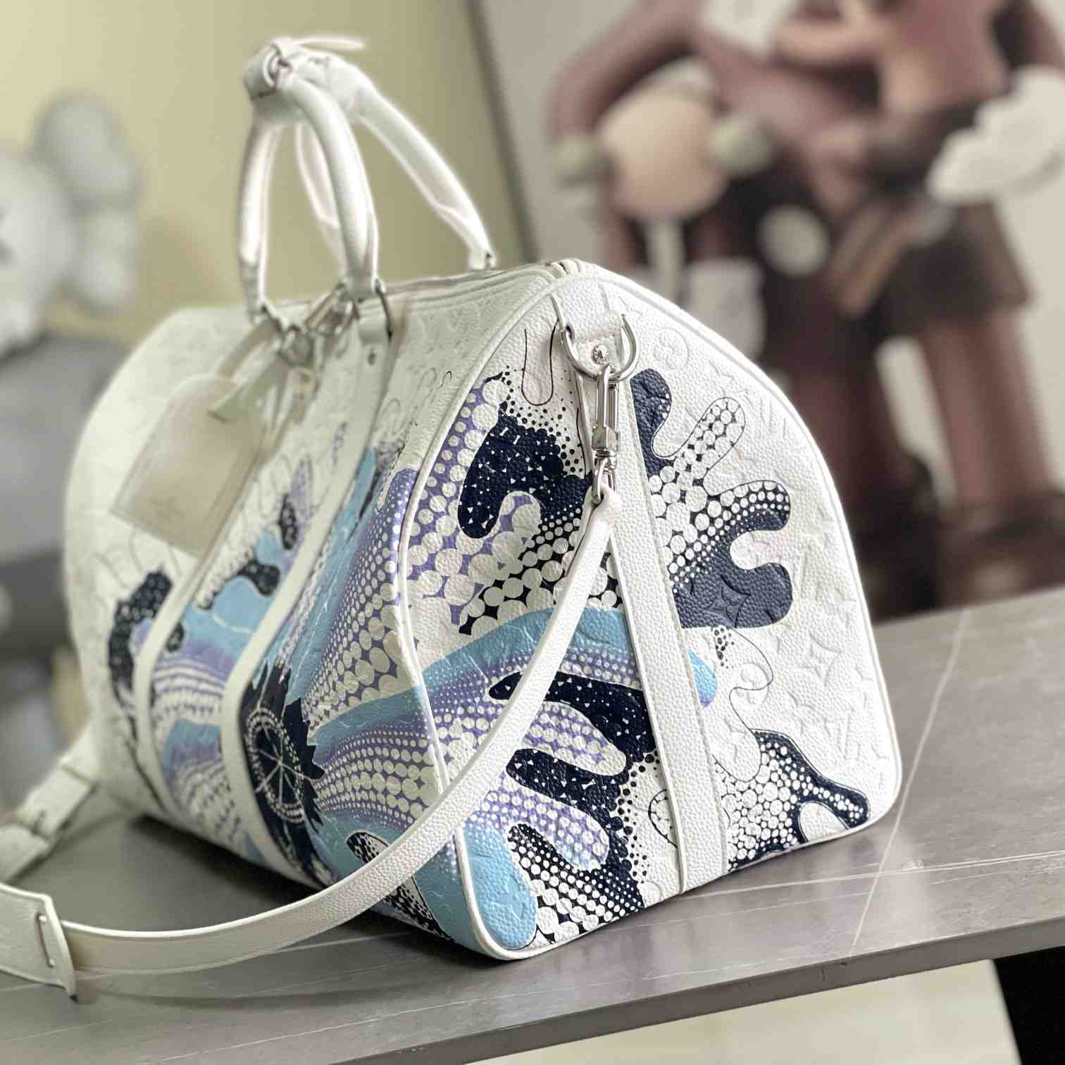 Louis Vuitton LV x YK Bandoulière Keepall 50    M21678 - DopestKickz