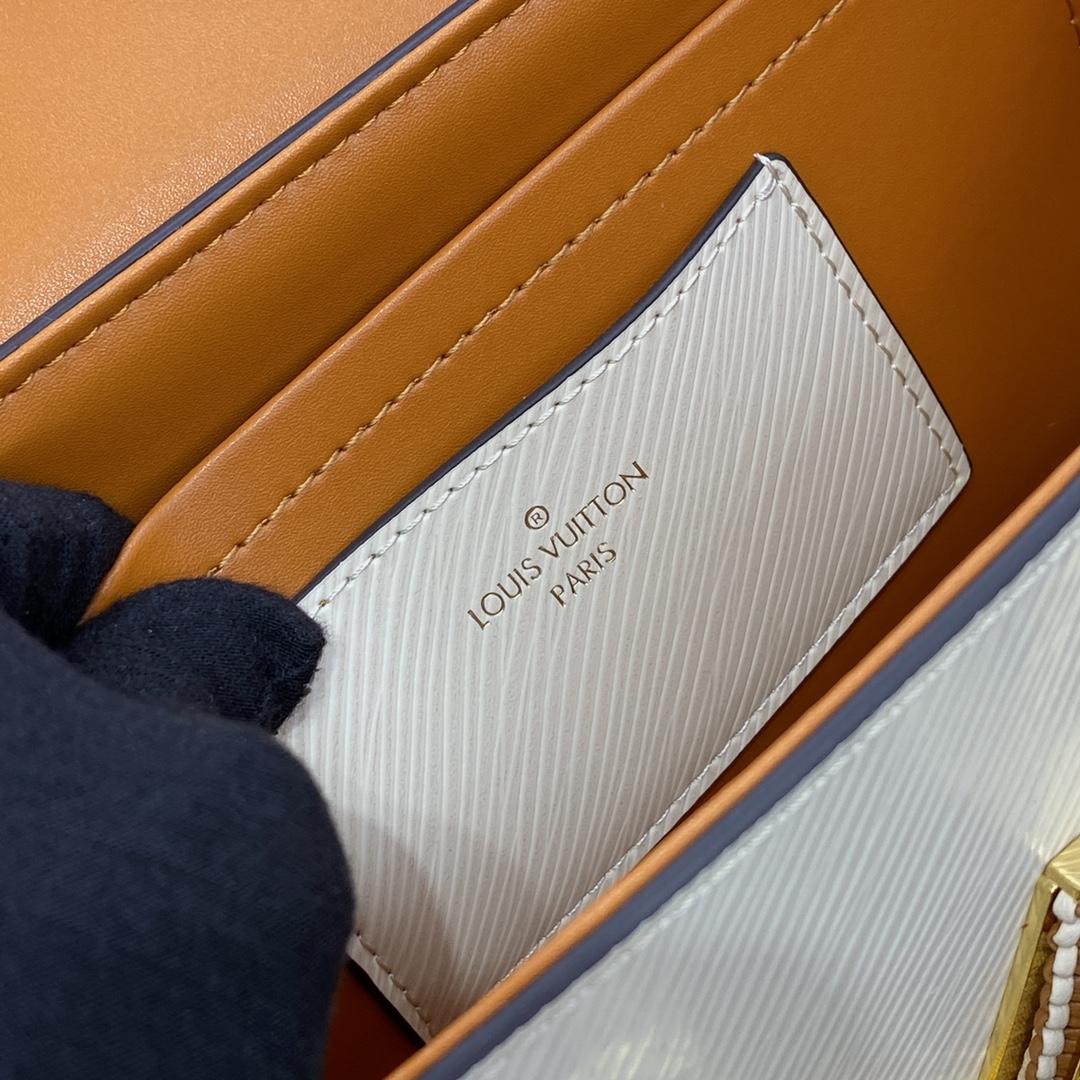 Louis Vuitton Twist MM Gold Honey Epi (23*17*9.5cm)      M22236 - DopestKickz