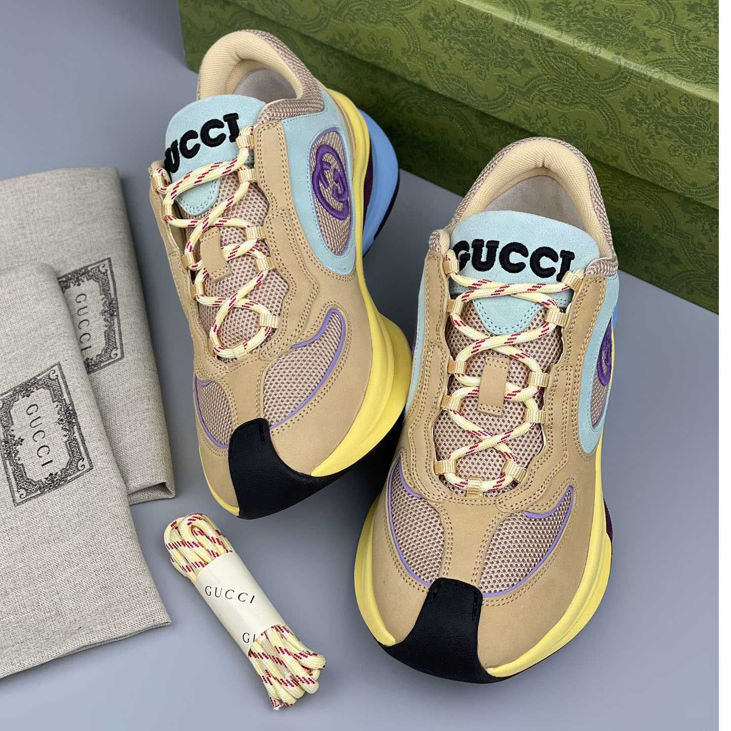 Gucci Run Sneaker - DopestKickz