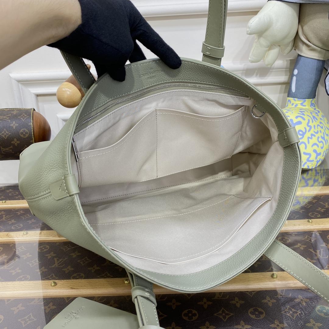 Louis Vuitton Fastline Tote LV Aerogram (38-32.5-13cm)    - DopestKickz