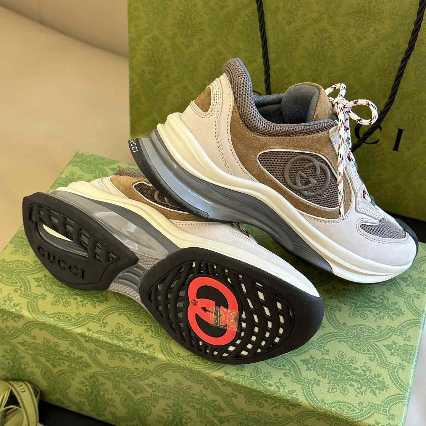 Gucci Run Sneaker - DopestKickz