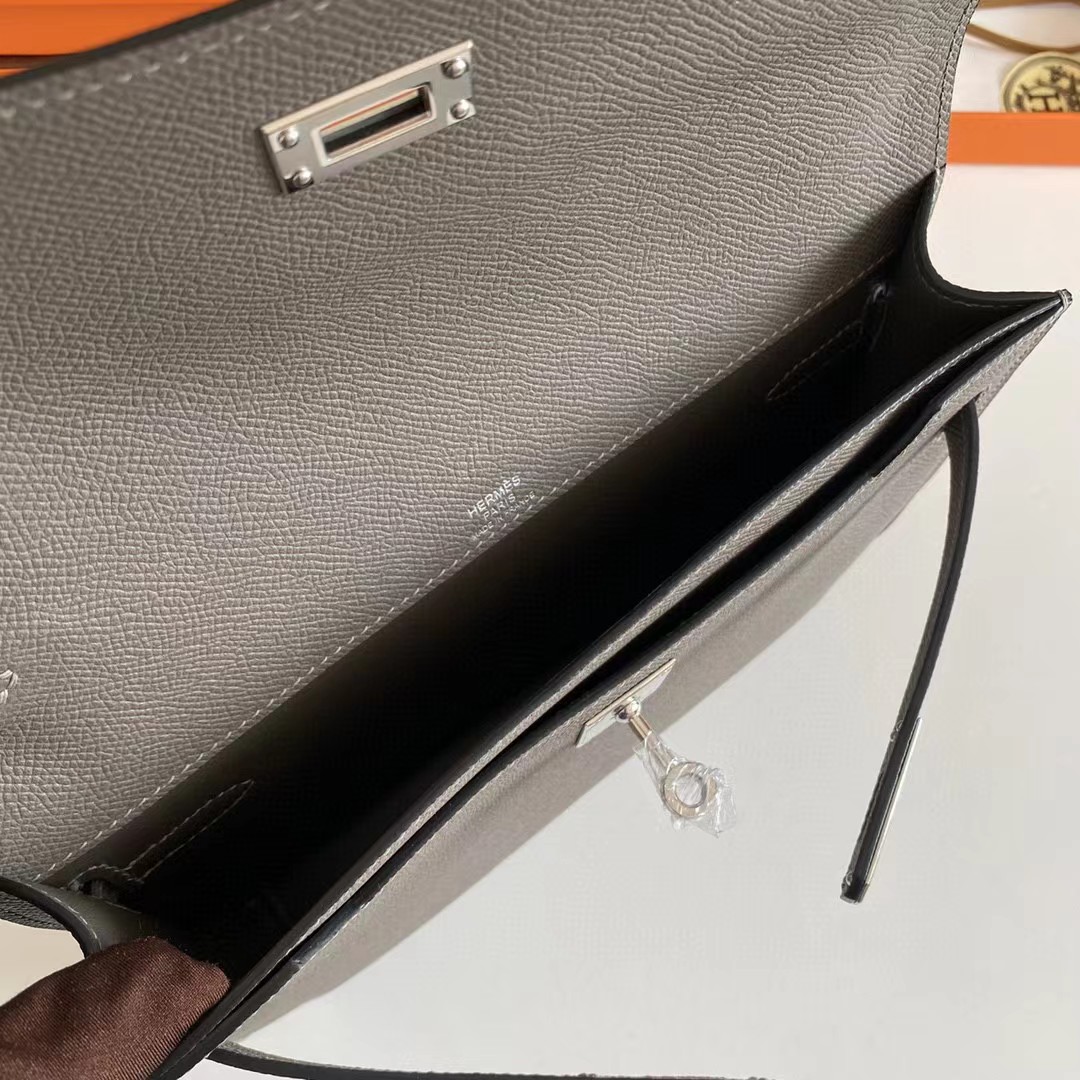 Hermes Kelly Dépêches Leather Bag (25-19-5cm) - DopestKickz