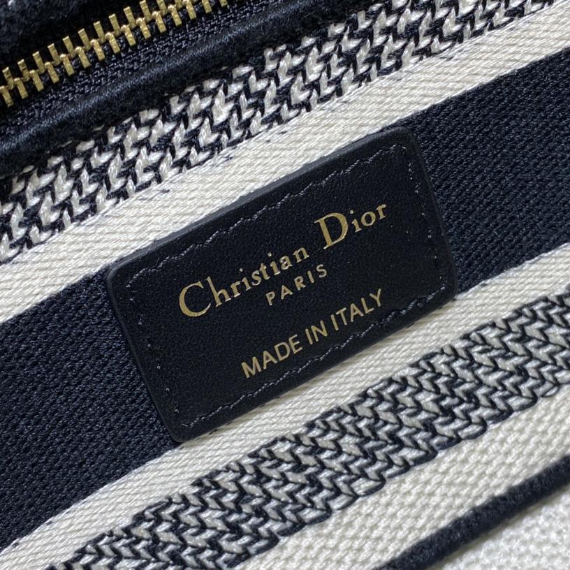 Dior Medium Lady D-Joy Bag   - DopestKickz