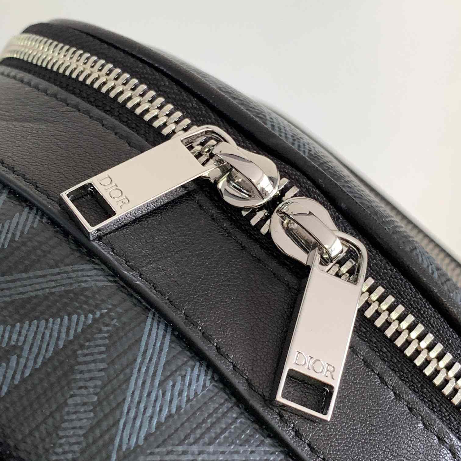 Dior Mini Rider Sling Bag - DopestKickz