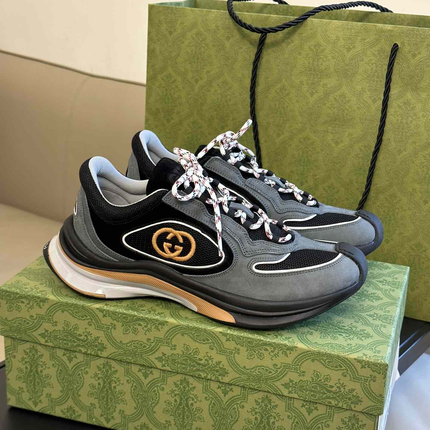 Gucci Run Sneaker - DopestKickz