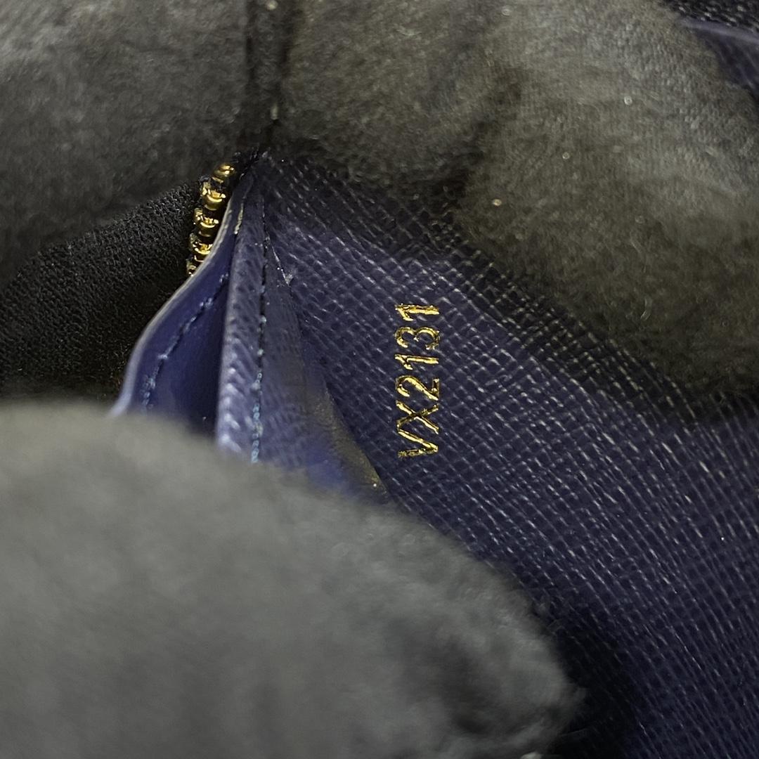 Louis Vuitton Zippy Coin Purse Padlock Python (11x8.5x2cm)   M82483  - DopestKickz