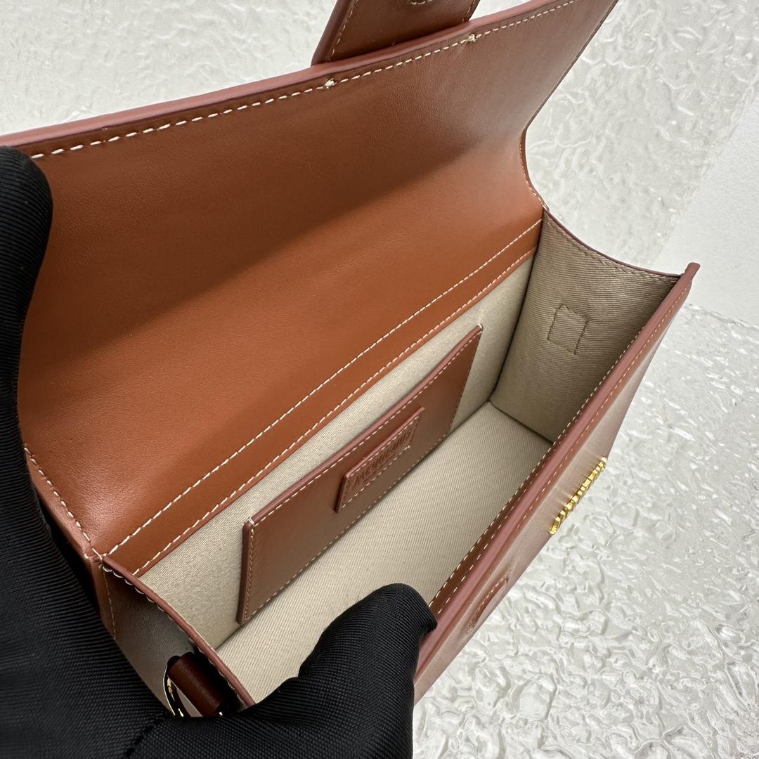 Jacquemus Le Grand Bambino - Light Brown - DopestKickz