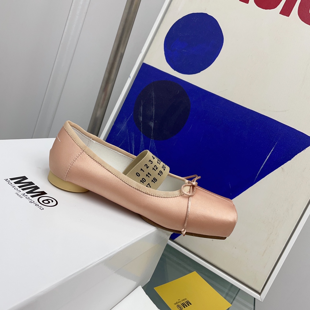 Maison Margiela MM6 Logo-strap Ballerina Shoes - DopestKickz