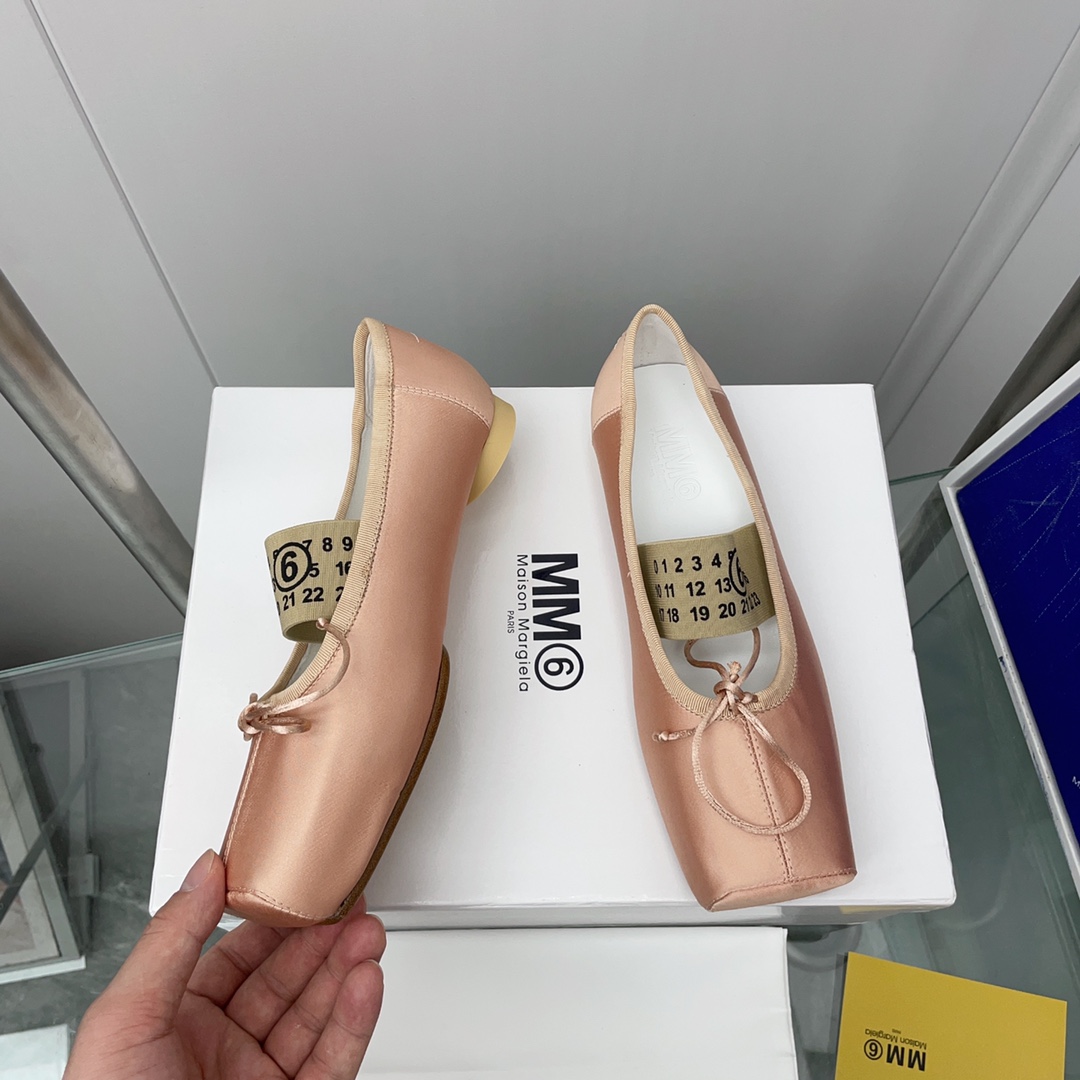 Maison Margiela MM6 Logo-strap Ballerina Shoes - DopestKickz