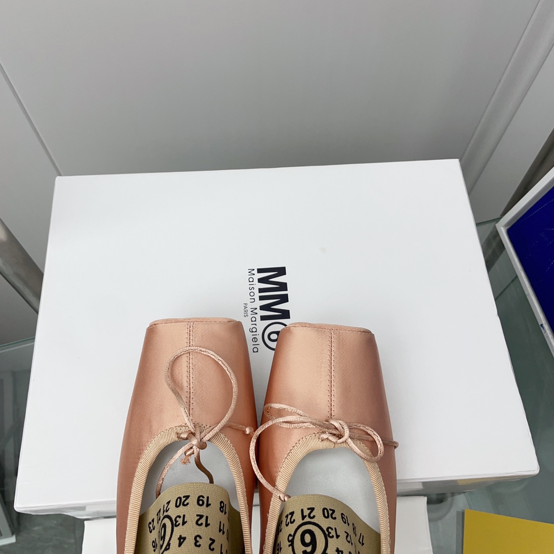Maison Margiela MM6 Logo-strap Ballerina Shoes - DopestKickz
